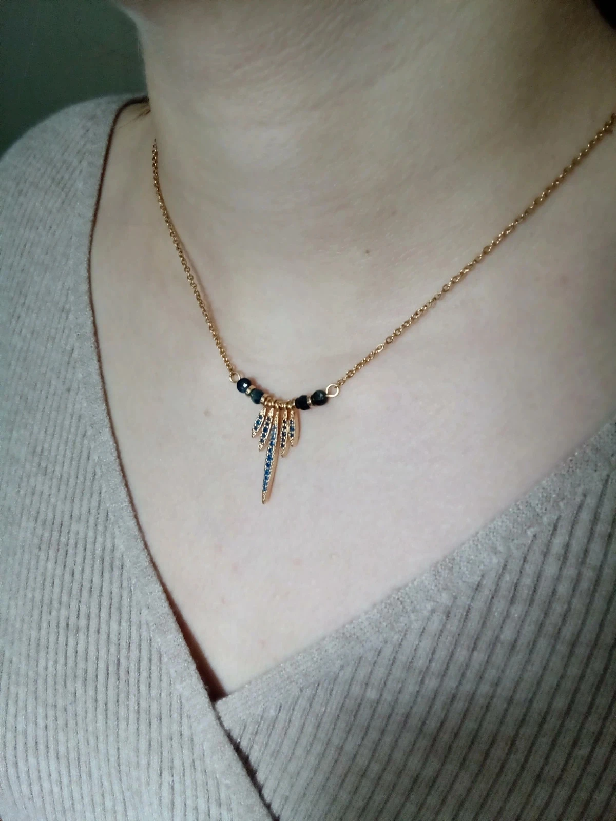 Collier en pierres d'apatite – photo 2